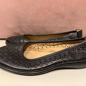 Elegant Black Women's Flats